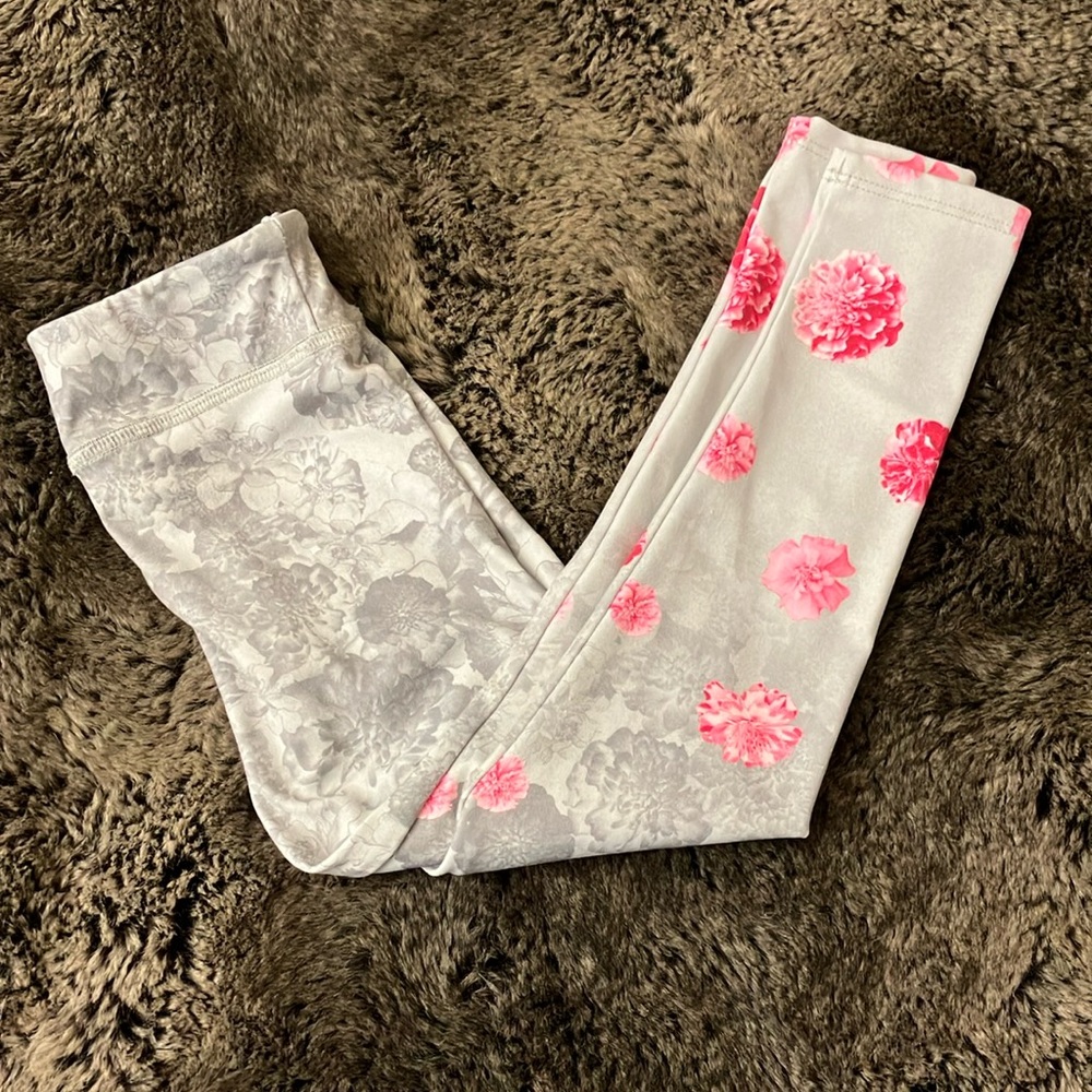 Onzie Kids Floral Leggings - Gray and Pink